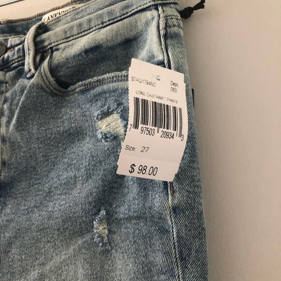 Blank NYC | Straight Fit Jeans - Picture 4 of 4